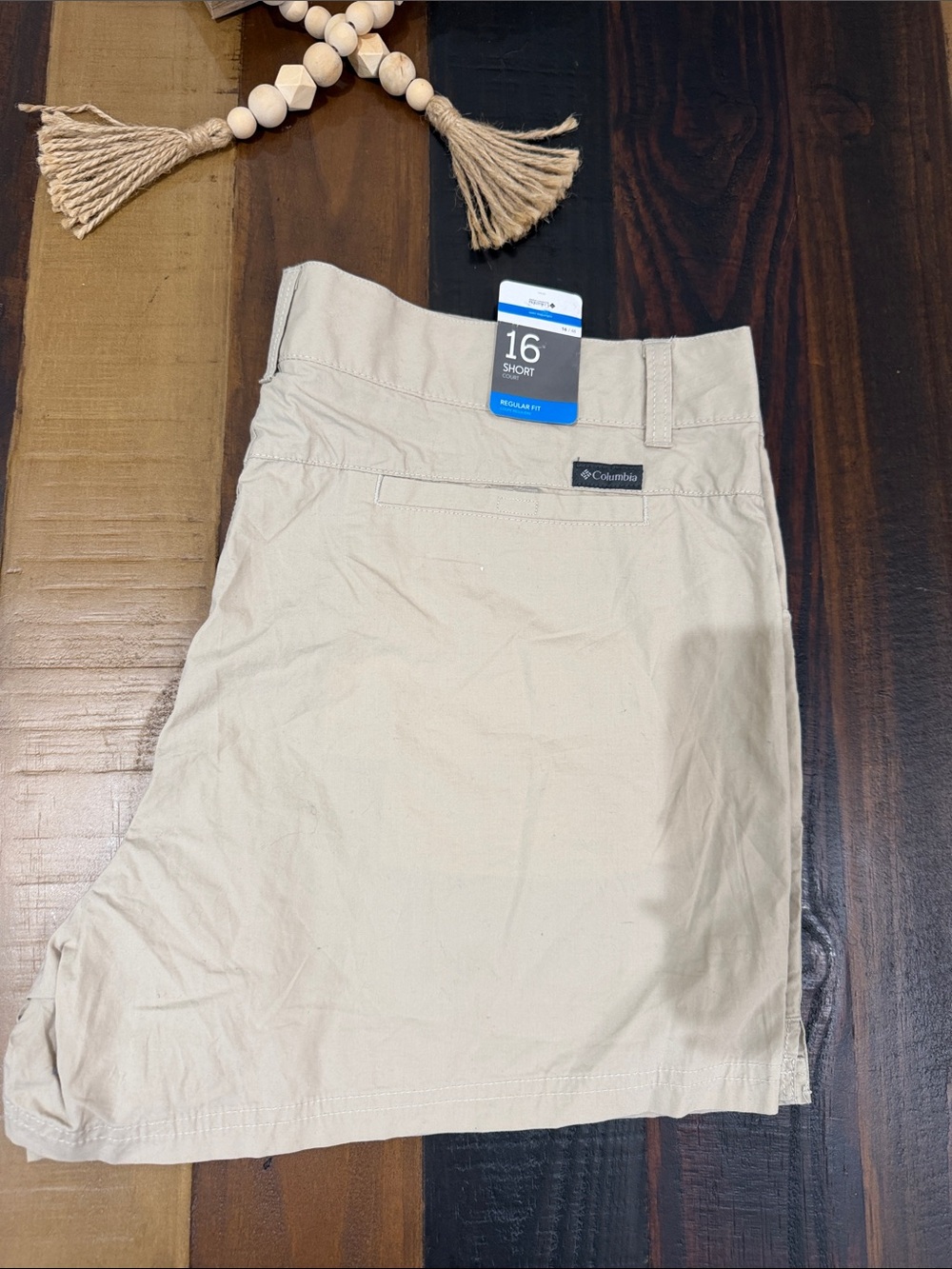 Columbia shorts 16